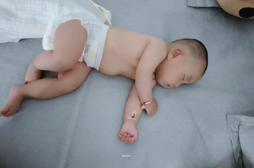 绵阳五个月宝宝呕吐